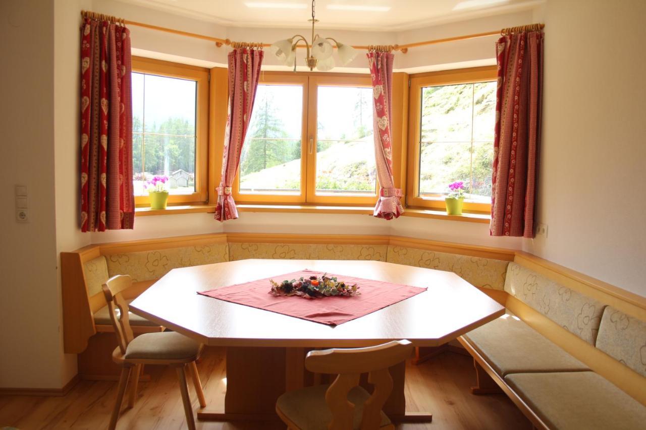 Michelas - Hof Umhausen Eksteriør bilde